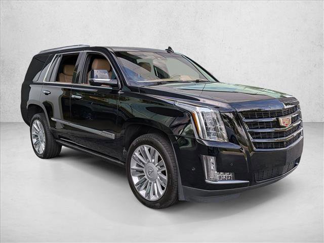 Used 2020 Cadillac Escalade Platinum image 3
