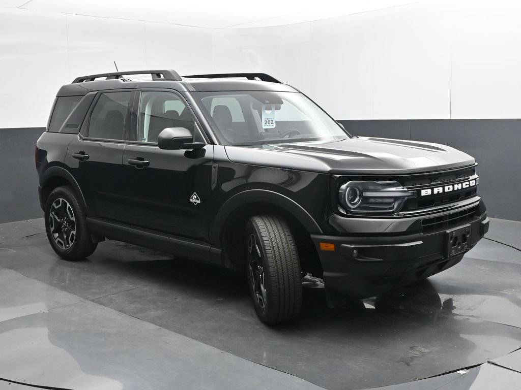 Certified 2022 Ford Bronco Sport Outer Banks w/ Tech Package AWD/4WD image 37