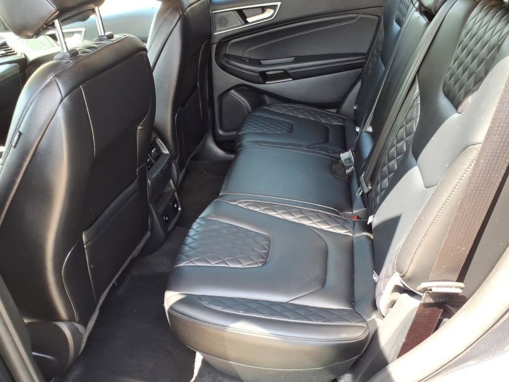 Used 2024 Ford Edge Titanium AWD/4WD image 11