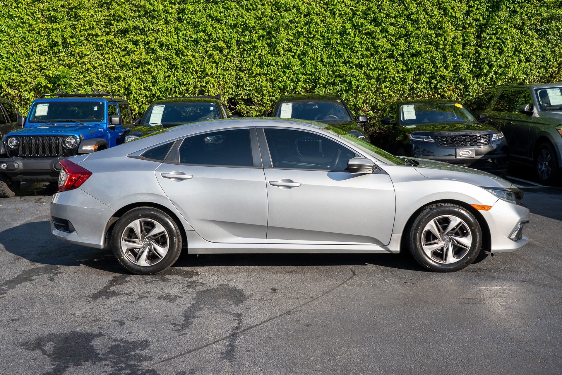 Certified 2019 Honda Civic LX image 4