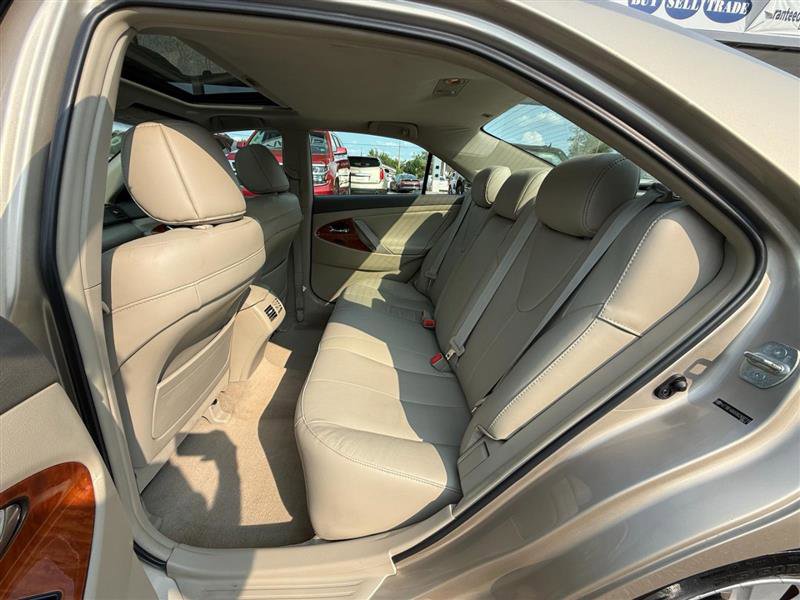Used 2009 Toyota Camry XLE FWD image 23