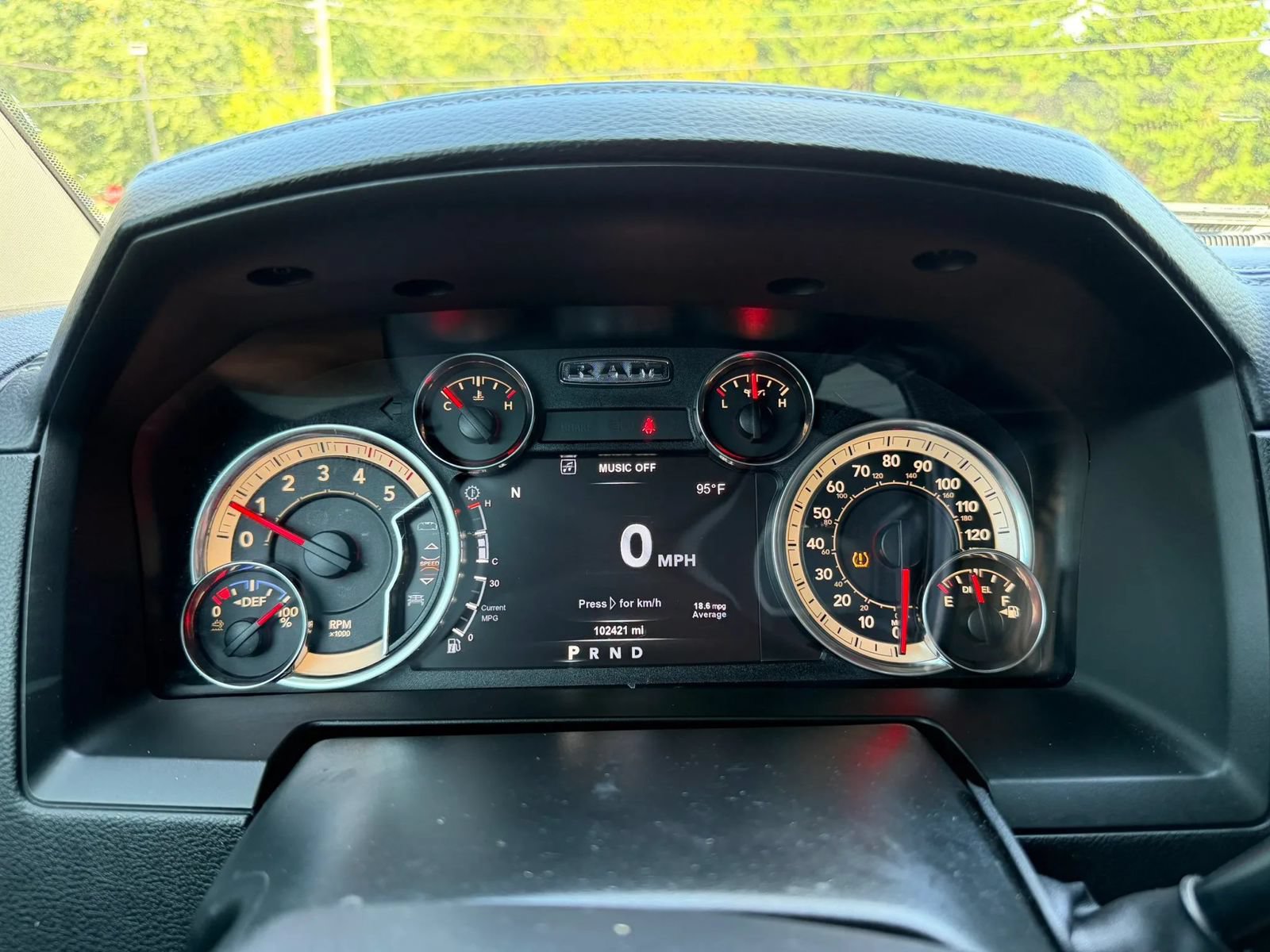 Used 2018 RAM 2500 Laramie w/ Convenience Group AWD/4WD image 27