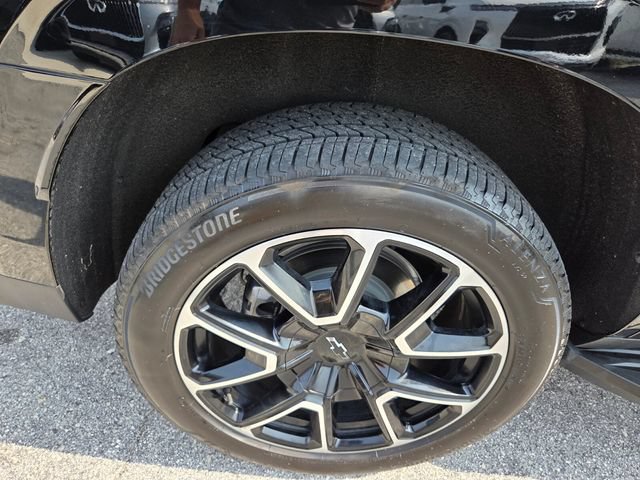 Used 2024 Chevrolet Tahoe RST w/ Luxury Package AWD/4WD image 20