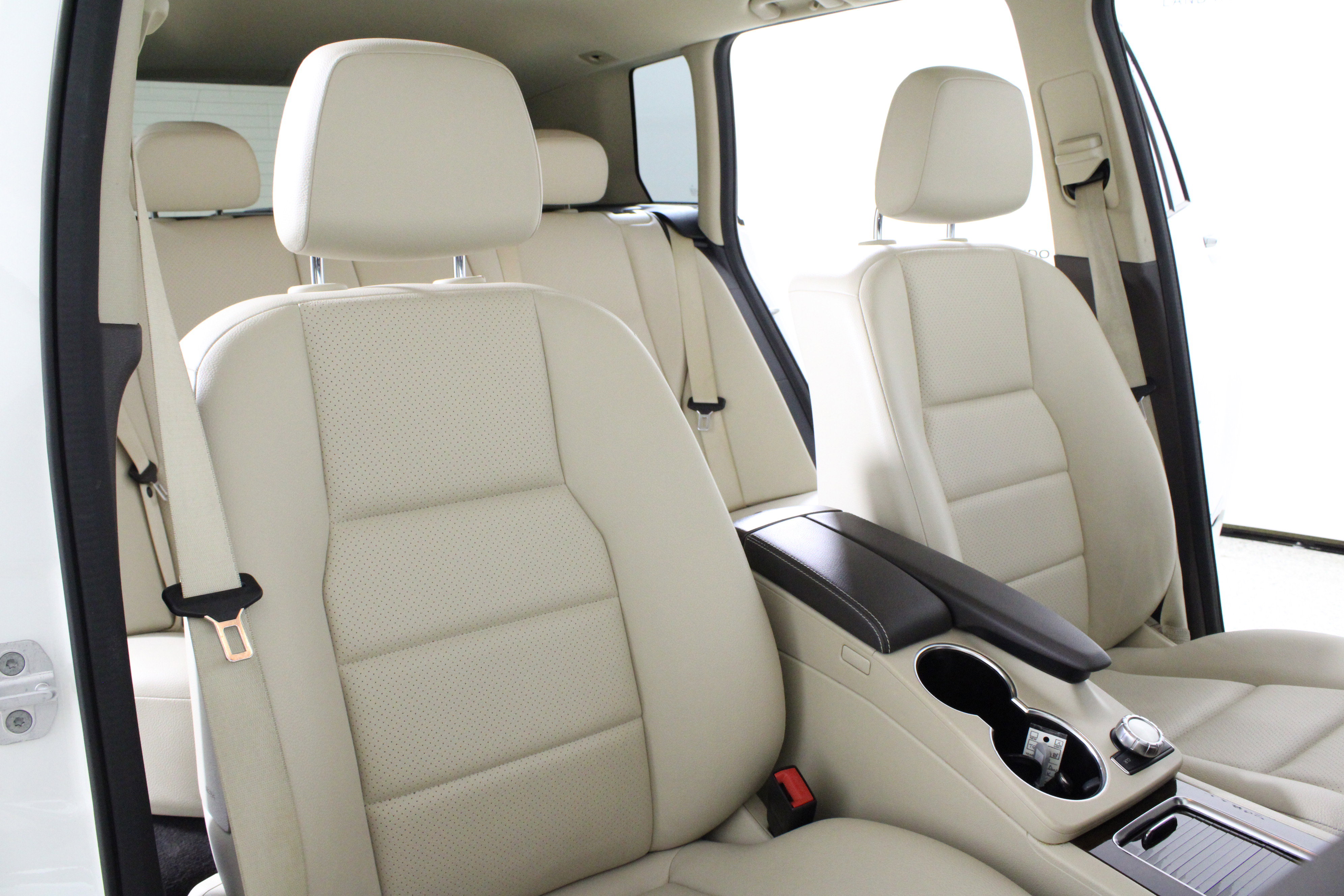 Used 2014 Mercedes-Benz GLK 350 2WD image 18
