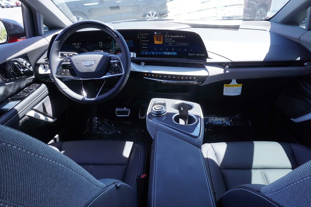 New 2026 Cadillac Optiq Luxury 1 image 10