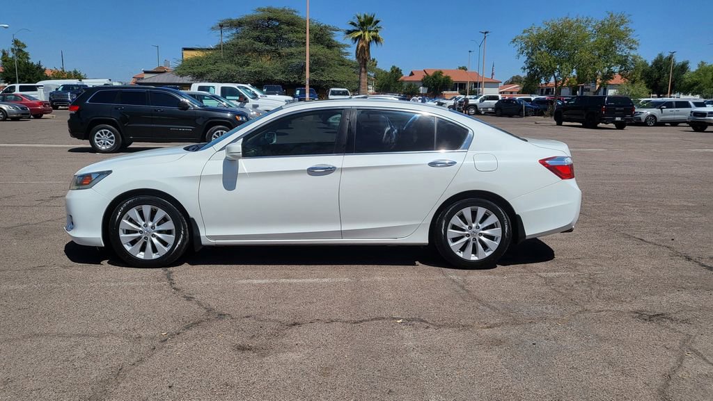 Used 2014 Honda Accord Touring image 4