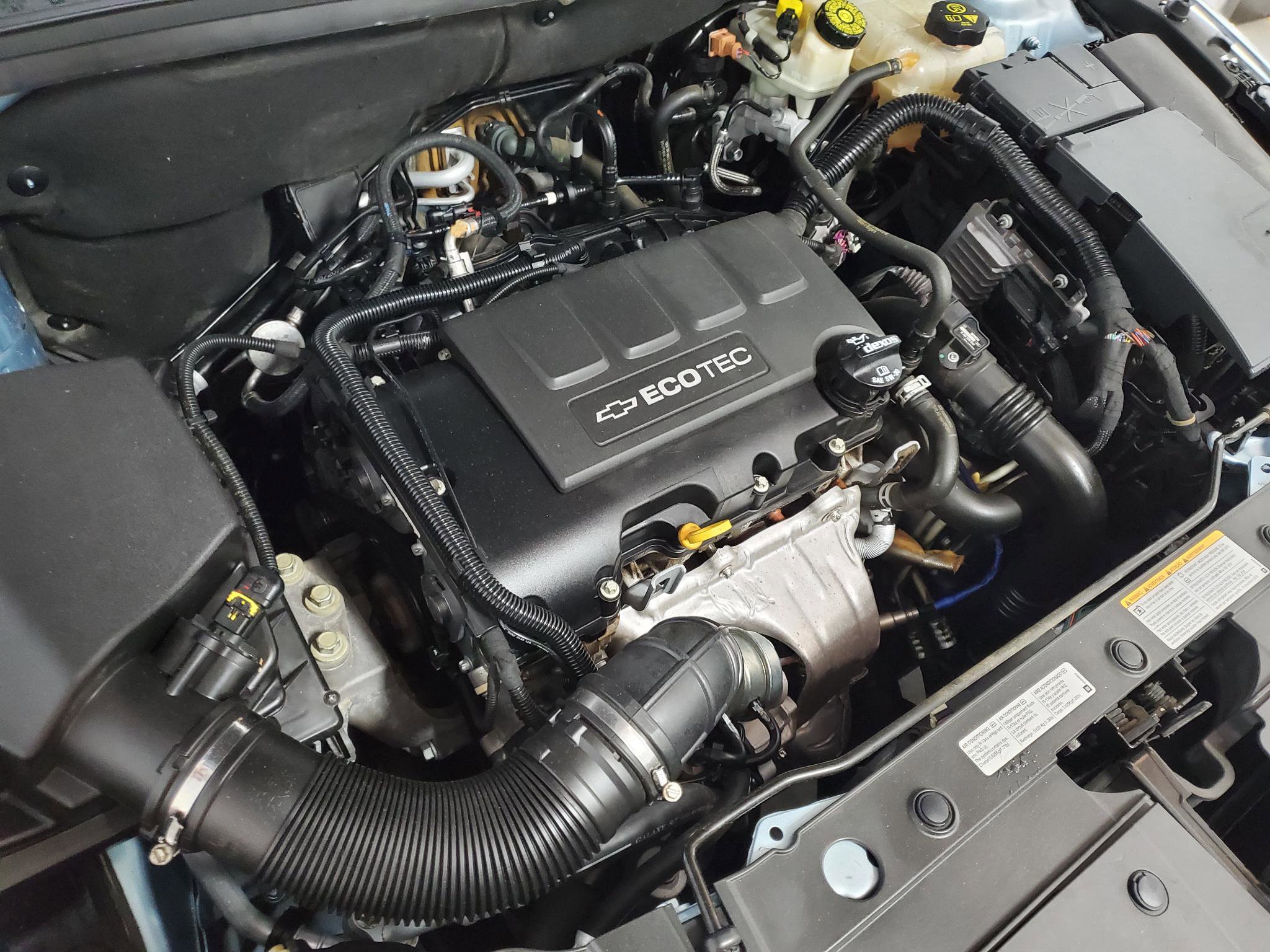 Used 2011 Chevrolet Cruze LTZ FWD image 23