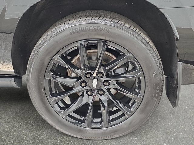 Used 2022 Cadillac Escalade ESV Sport w/ Touring Package AWD/4WD image 31