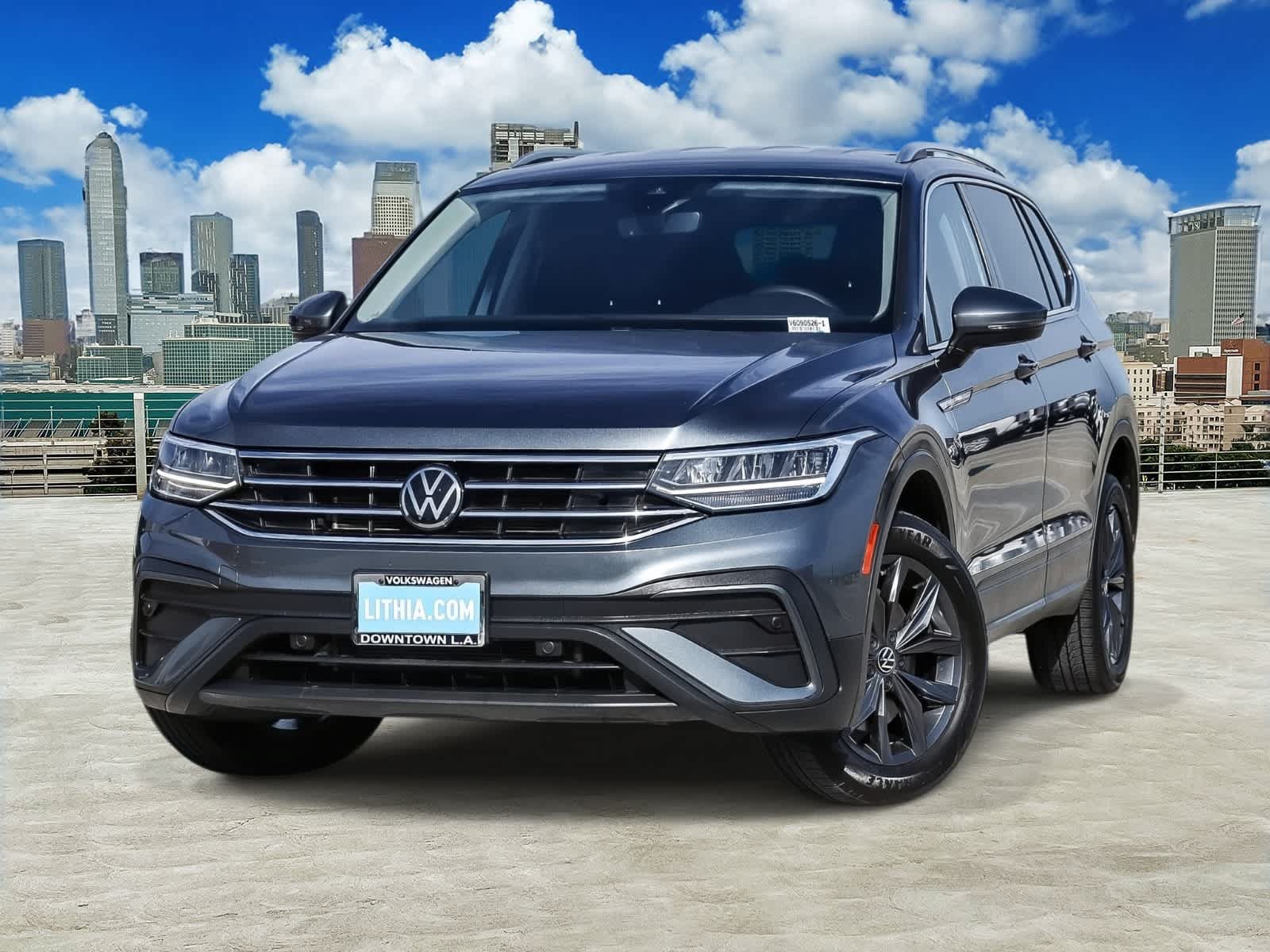 Used 2022 Volkswagen Tiguan SE