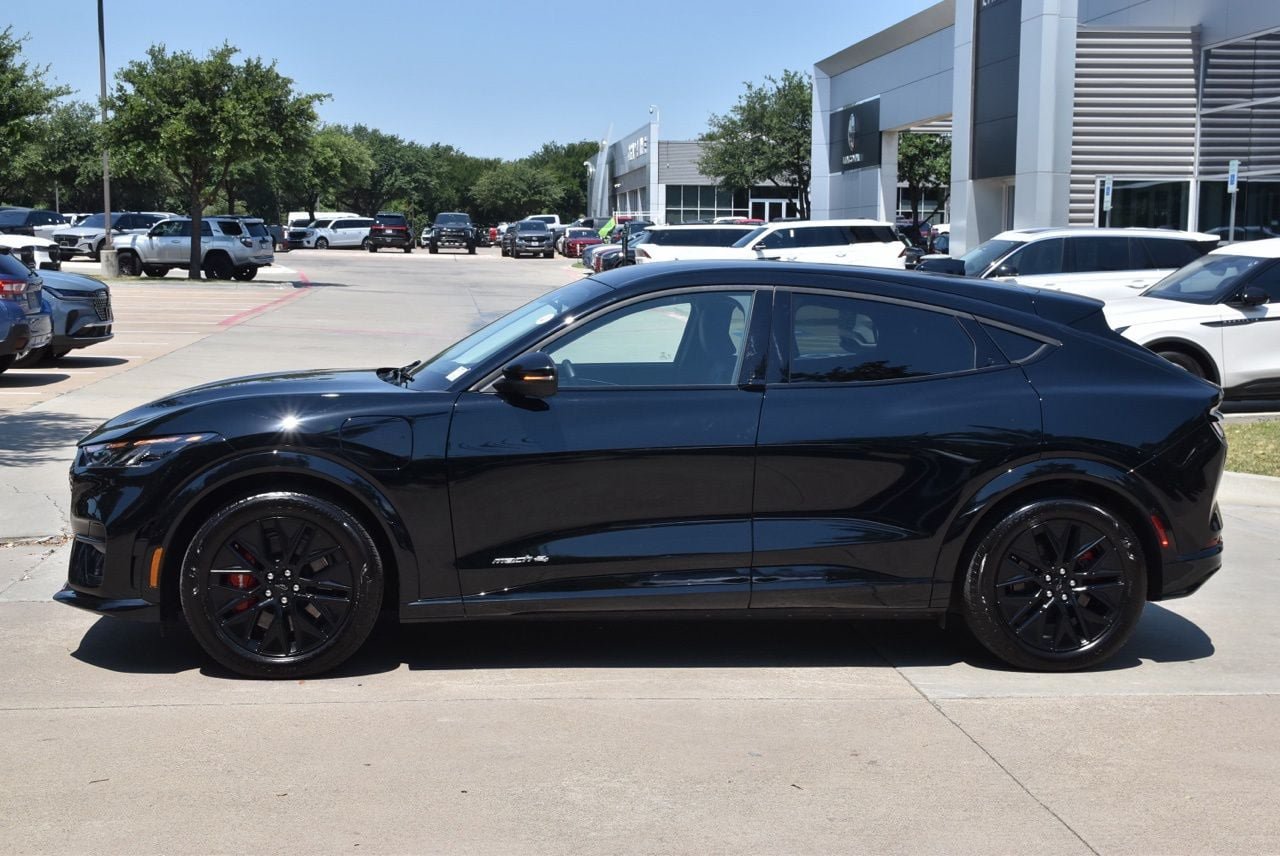 Certified 2025 Ford Mustang Mach-E Premium w/ Sport Appearance Package AWD/4WD image 12