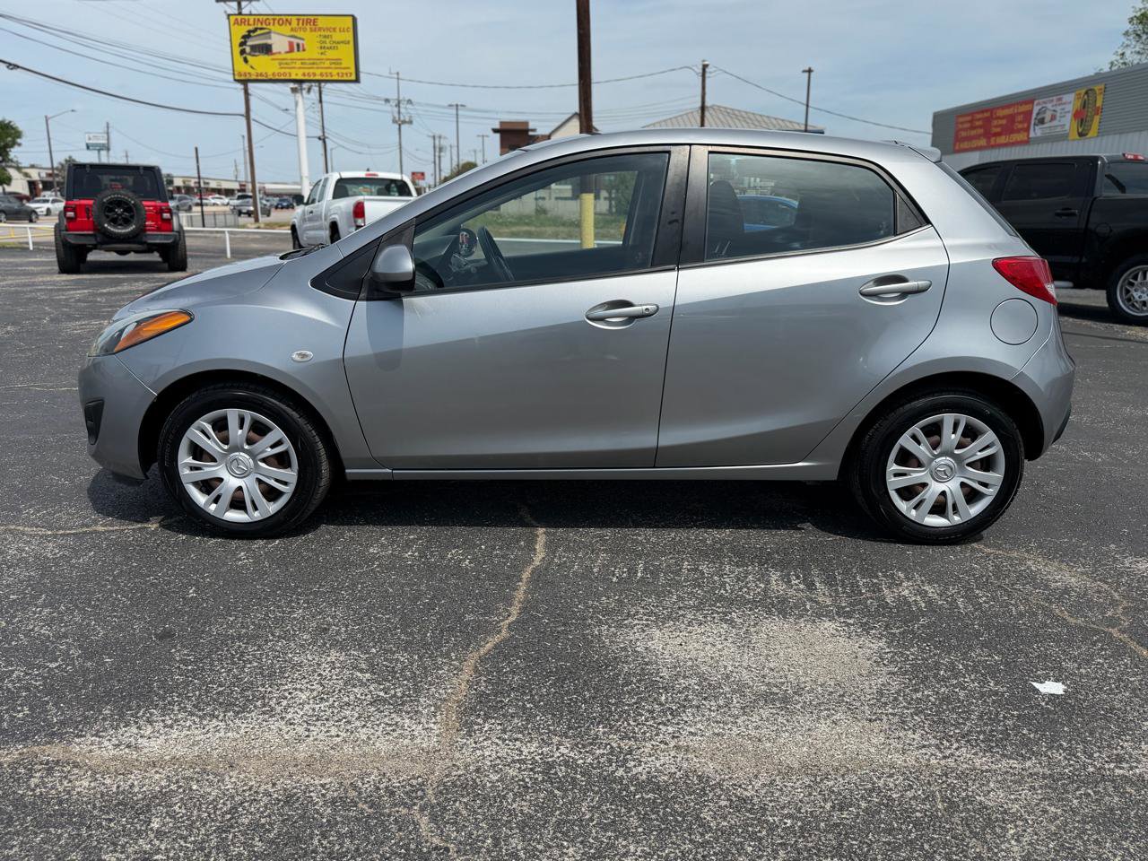Used 2013 MAZDA MAZDA2 Sport image 8