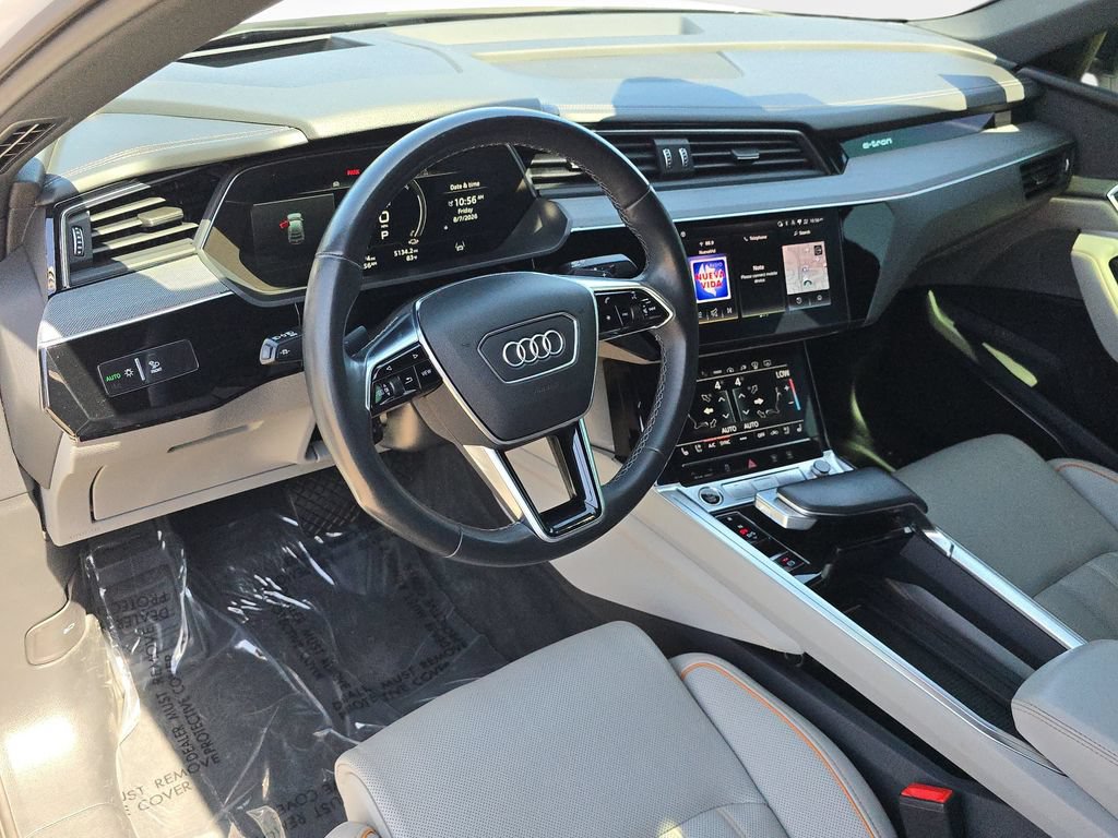 Certified 2024 Audi Q8 e-tron Prestige AWD/4WD image 19