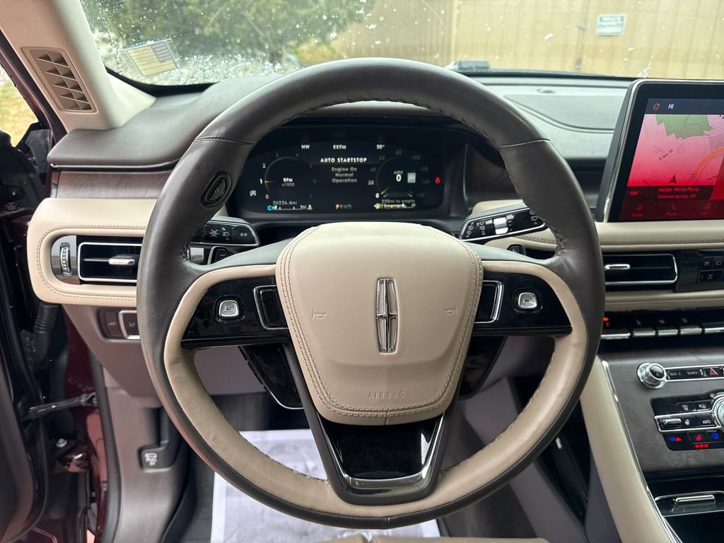 Certified 2024 Lincoln Aviator Reserve w/ Equipment Group 201A AWD/4WD image 17