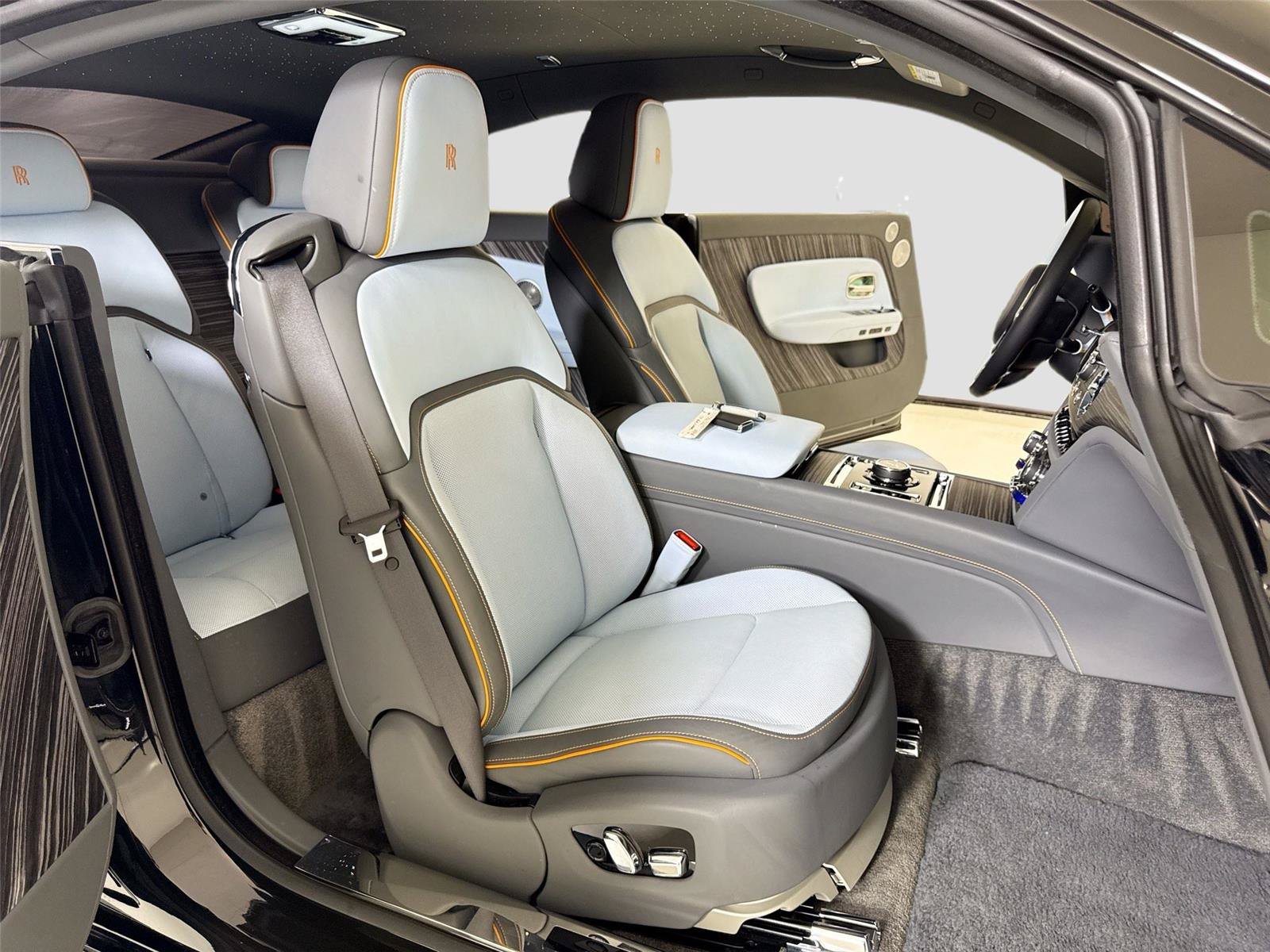 Used 2024 Rolls-Royce Spectre w/ Spectre Launch Package AWD/4WD image 28