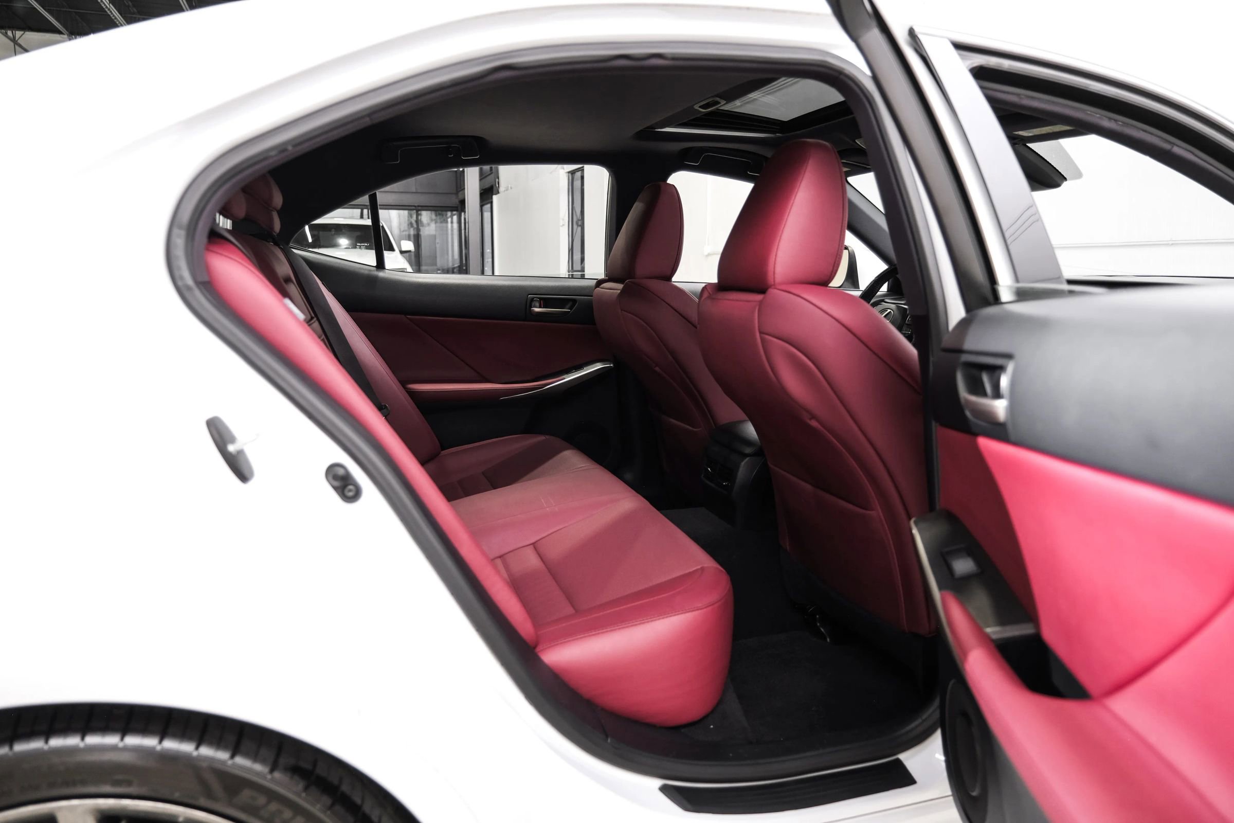 Used 2019 Lexus IS 300 RWD image 43