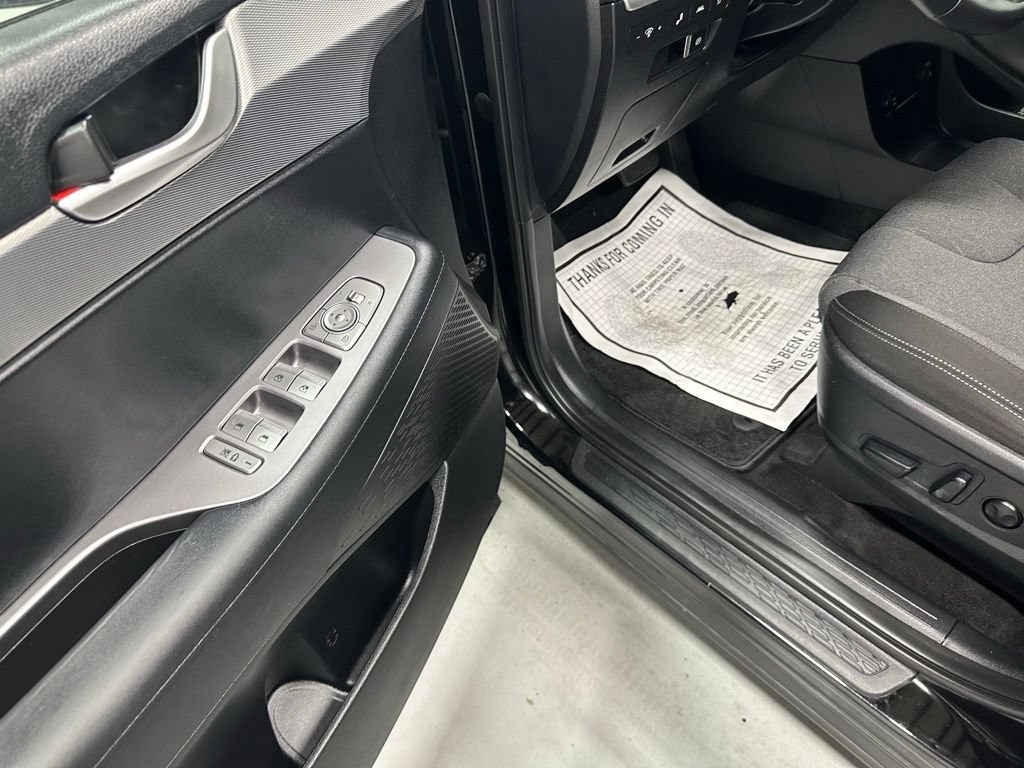 Used 2022 Hyundai Palisade SEL AWD/4WD image 9