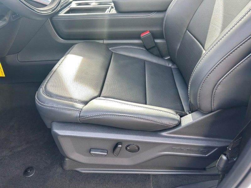 New 2025 Ford Expedition Max Platinum image 22