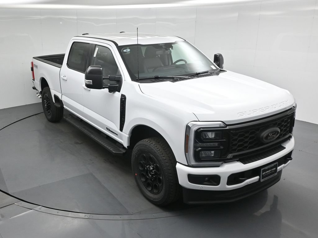 New 2026 Ford F250 Lariat w/ Black Appearance Package AWD/4WD image 38