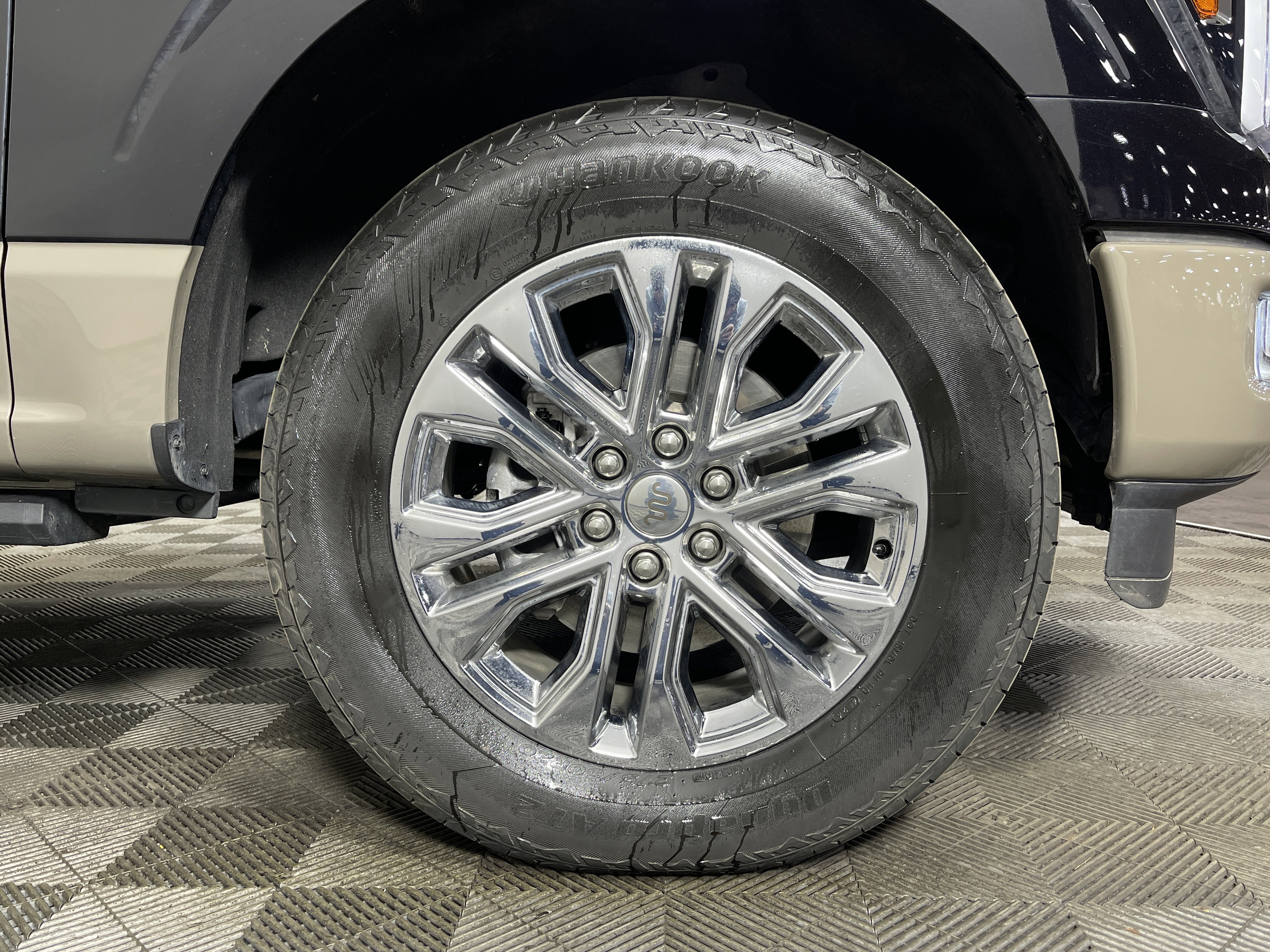 Used 2025 Ford F150 King Ranch image 11