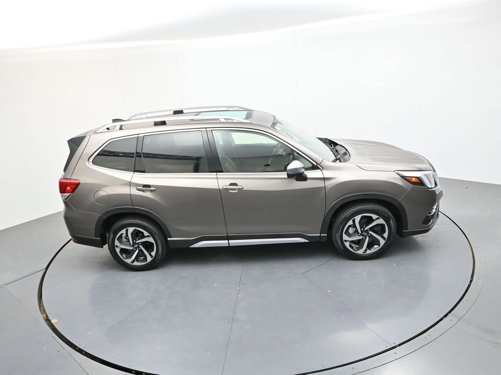 Used 2024 Subaru Forester Touring w/ POP Package 3 image 31