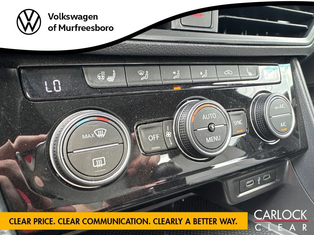 Certified 2021 Volkswagen Jetta R-Line FWD image 27