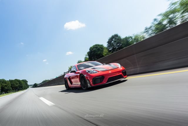 Used 2024 Porsche 718 Cayman GT4 RS RWD image 15