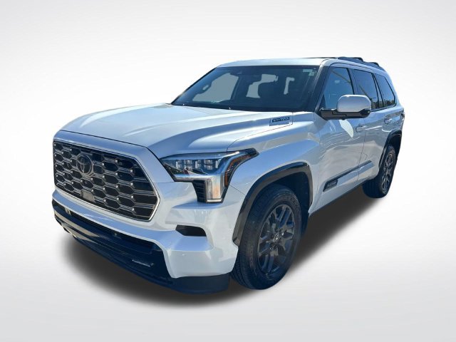 Used 2026 Toyota Sequoia Platinum AWD/4WD image 3