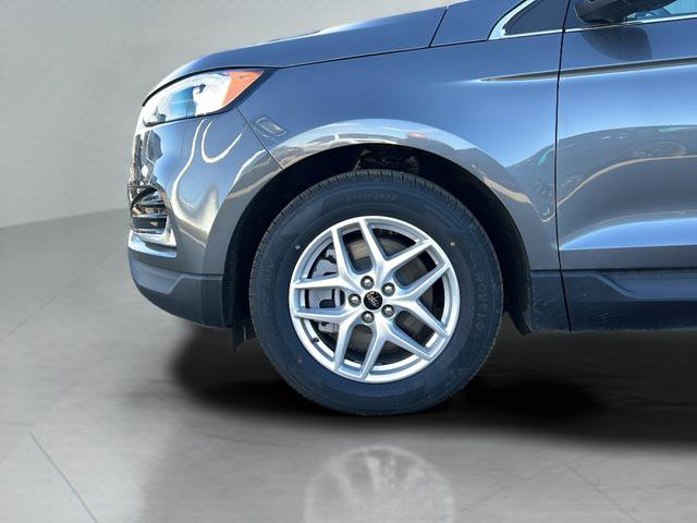 Used 2024 Ford Edge SEL w/ Convenience Package AWD/4WD image 22