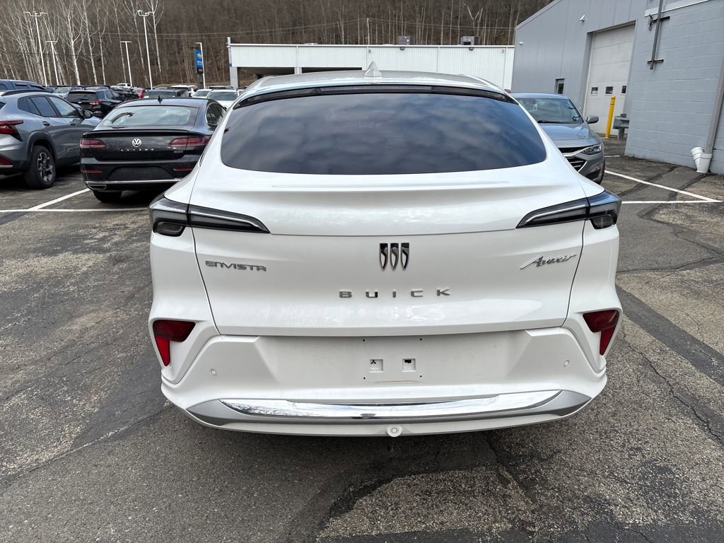 Certified 2024 Buick Envista Avenir image 5