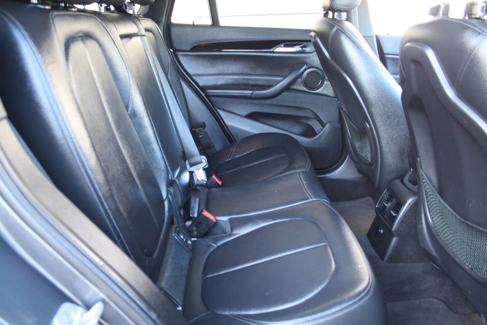 Used 2018 BMW X1 sDrive28i image 11