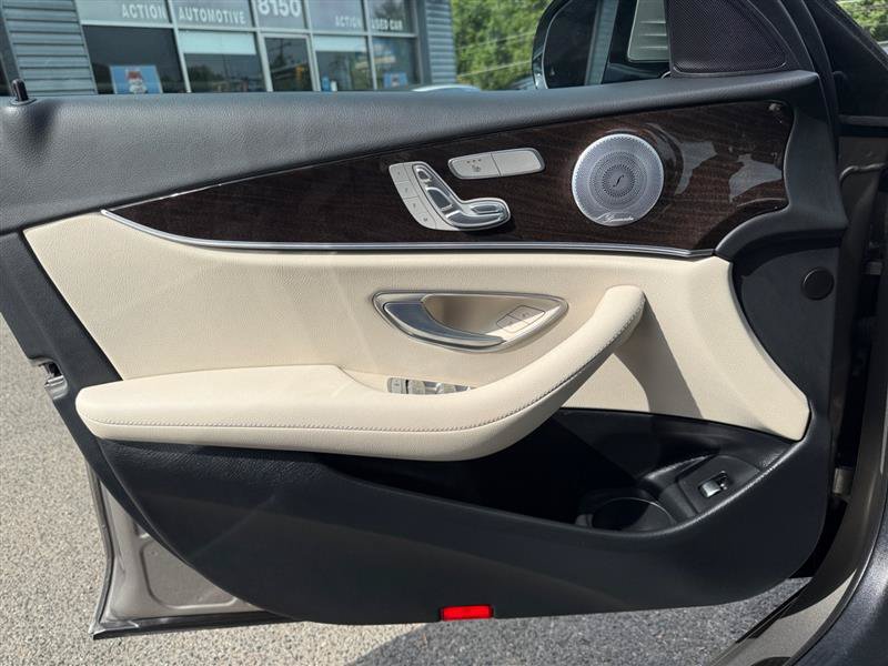 Used 2021 Mercedes-Benz E 350 Sedan image 36