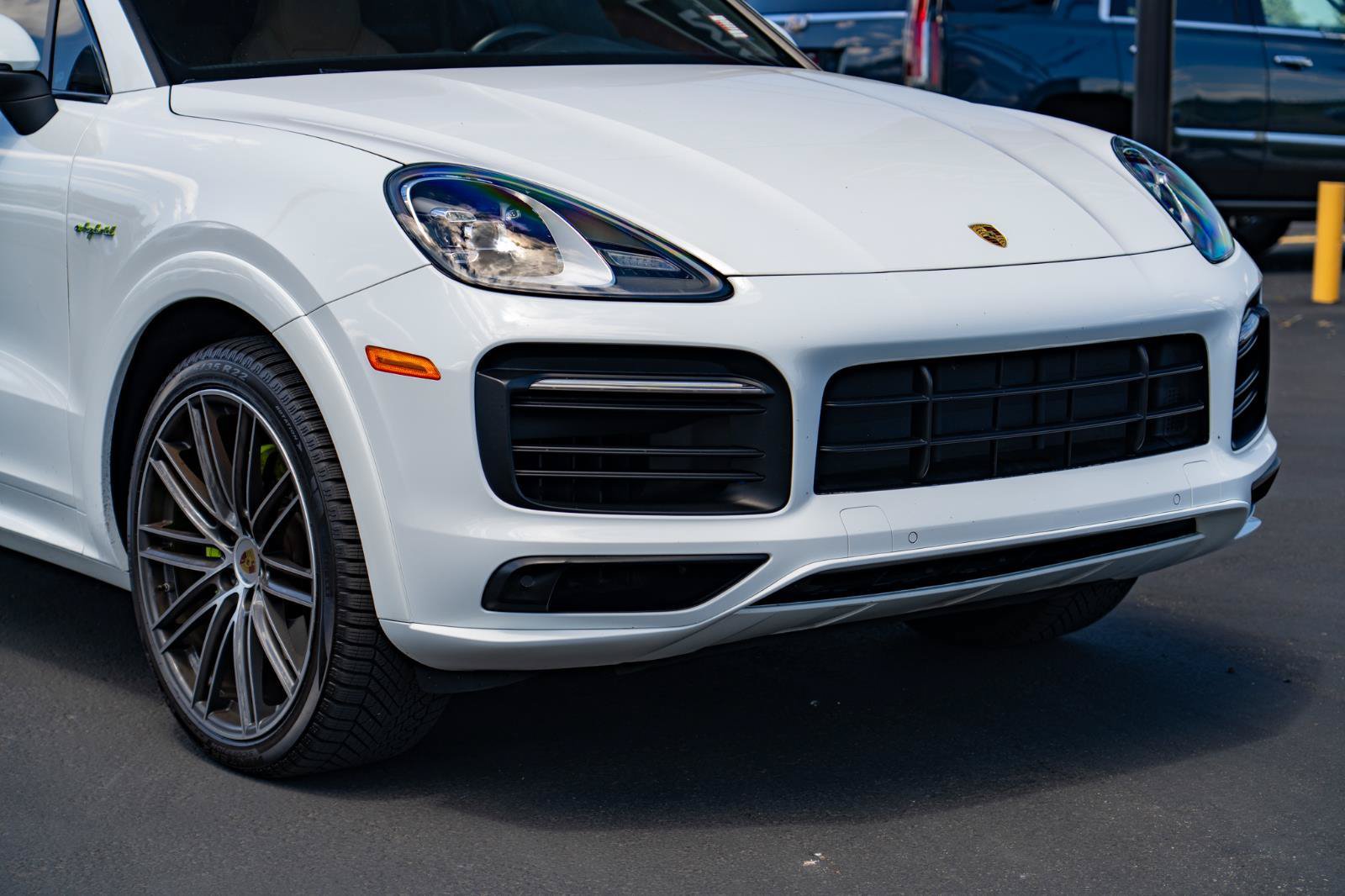Used 2019 Porsche Cayenne E-Hybrid AWD/4WD image 7