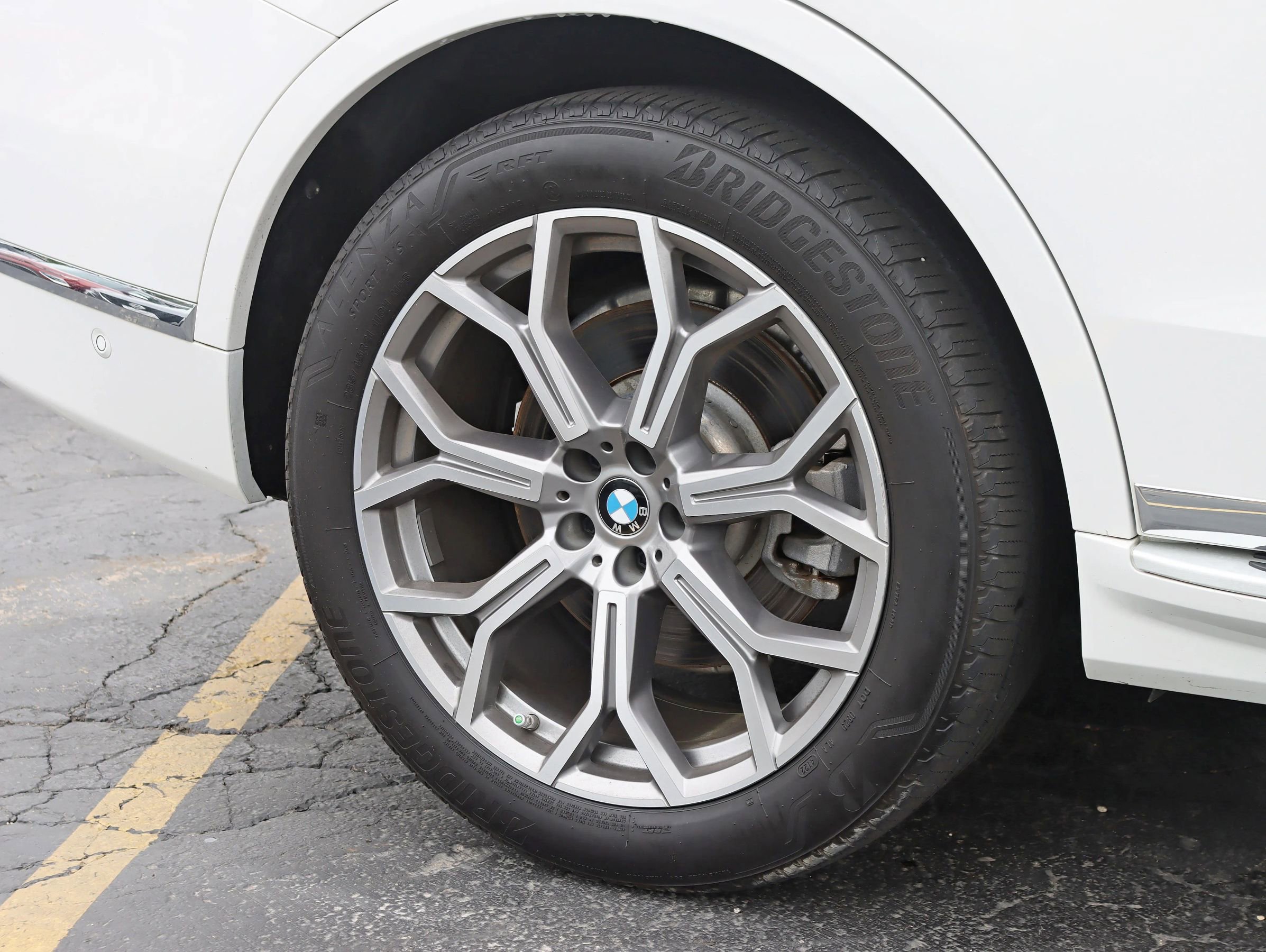 Used 2019 BMW X7 xDrive50i image 6