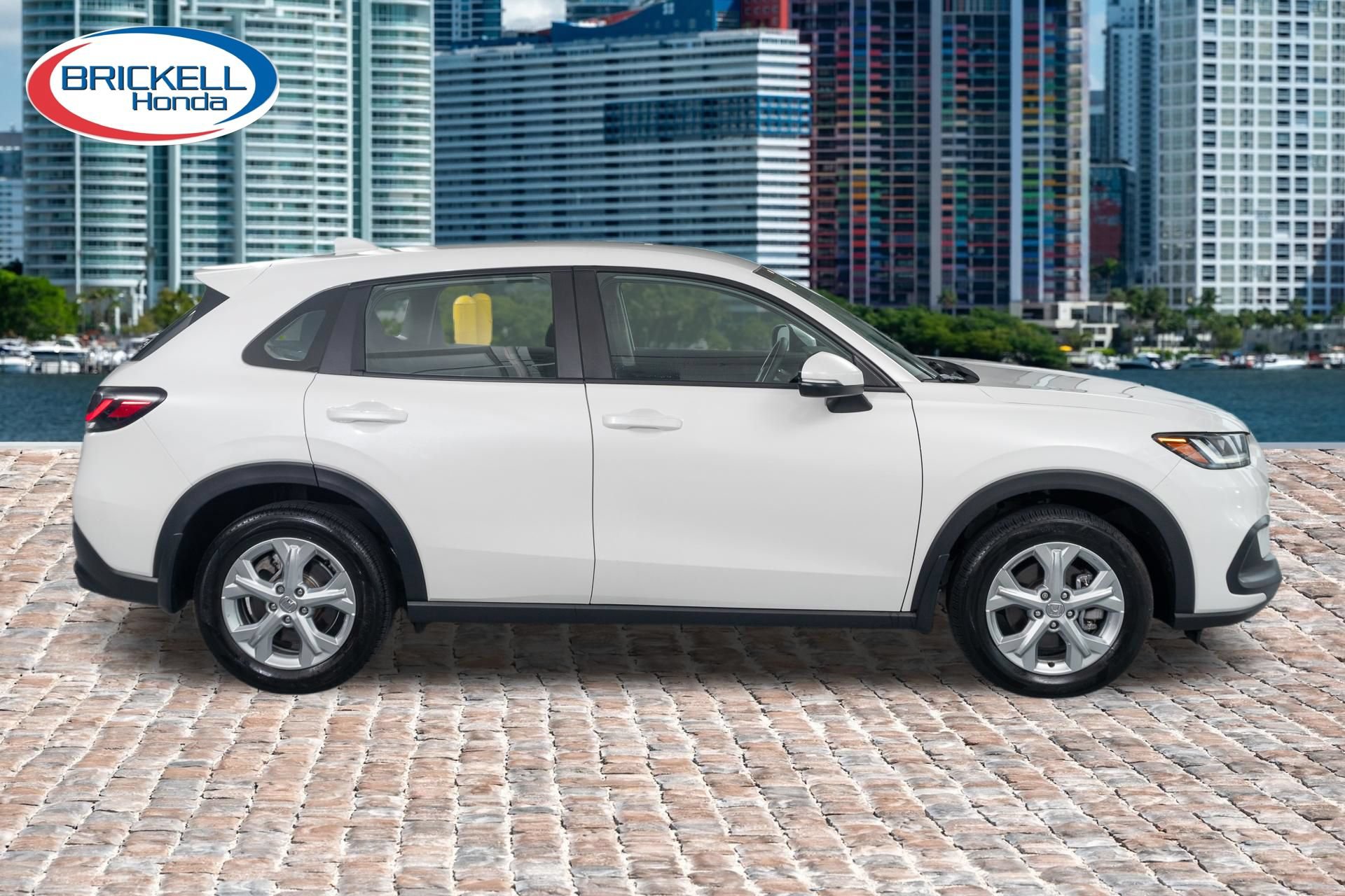 Used 2025 Honda HR-V LX image 10