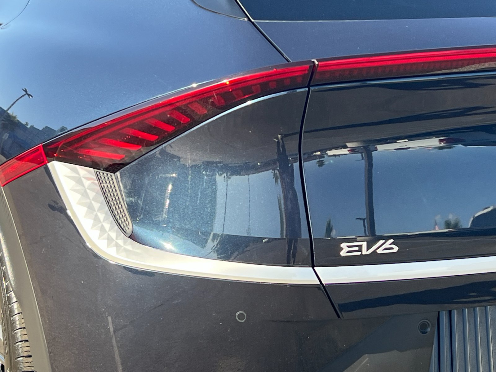 Used 2024 Kia EV6 Light RWD image 27