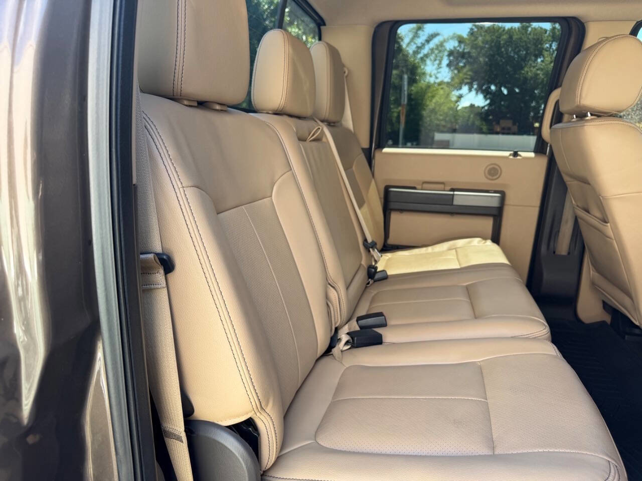 Used 2016 Ford F250 Lariat w/ Lariat Ultimate Package AWD/4WD image 53