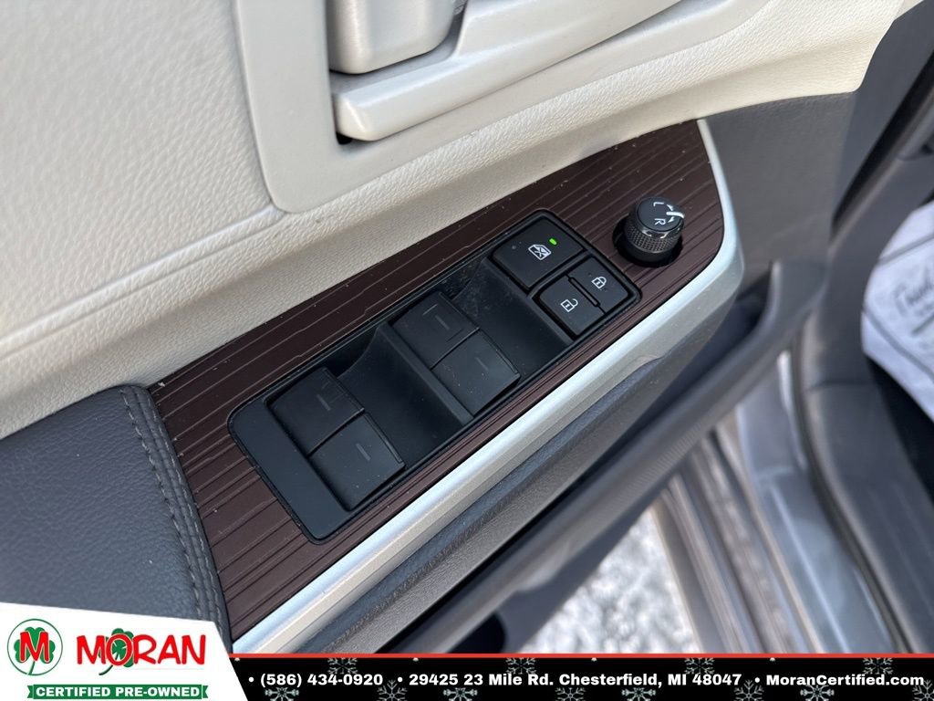 Used 2024 Toyota Sienna LE image 10