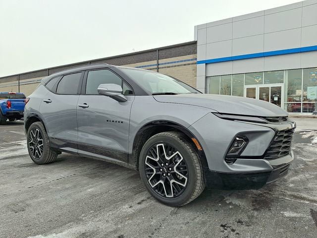 New 2026 Chevrolet Blazer RS w/ Driver Confidence II Package AWD/4WD image 3