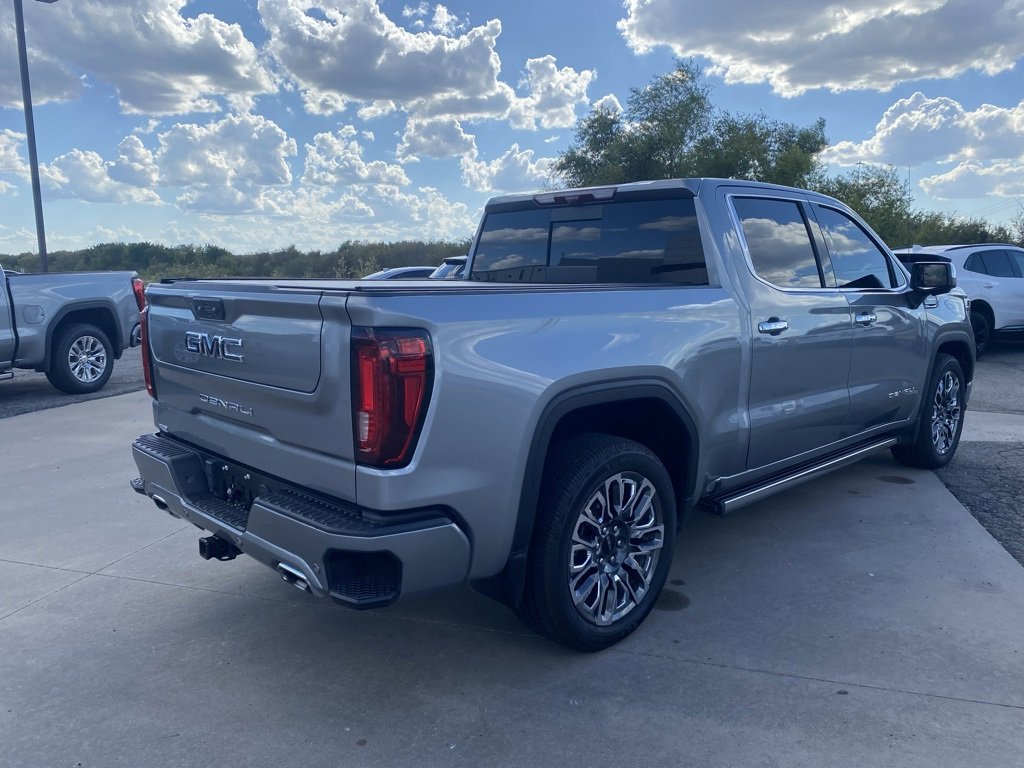 Used 2024 GMC Sierra 1500 Denali Ultimate image 5