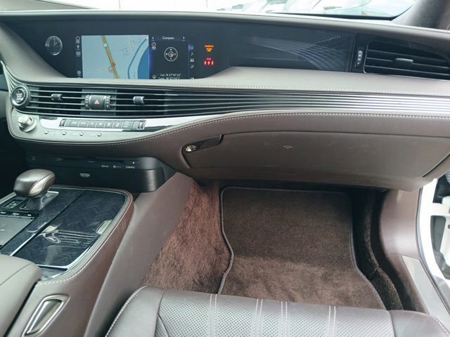 Used 2019 Lexus LS 500 RWD image 16