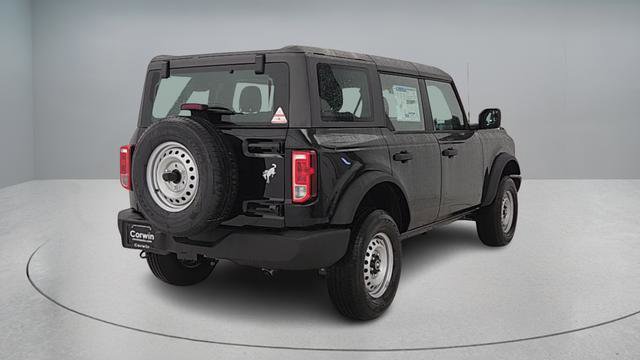 New 2025 Ford Bronco 4-Door image 7