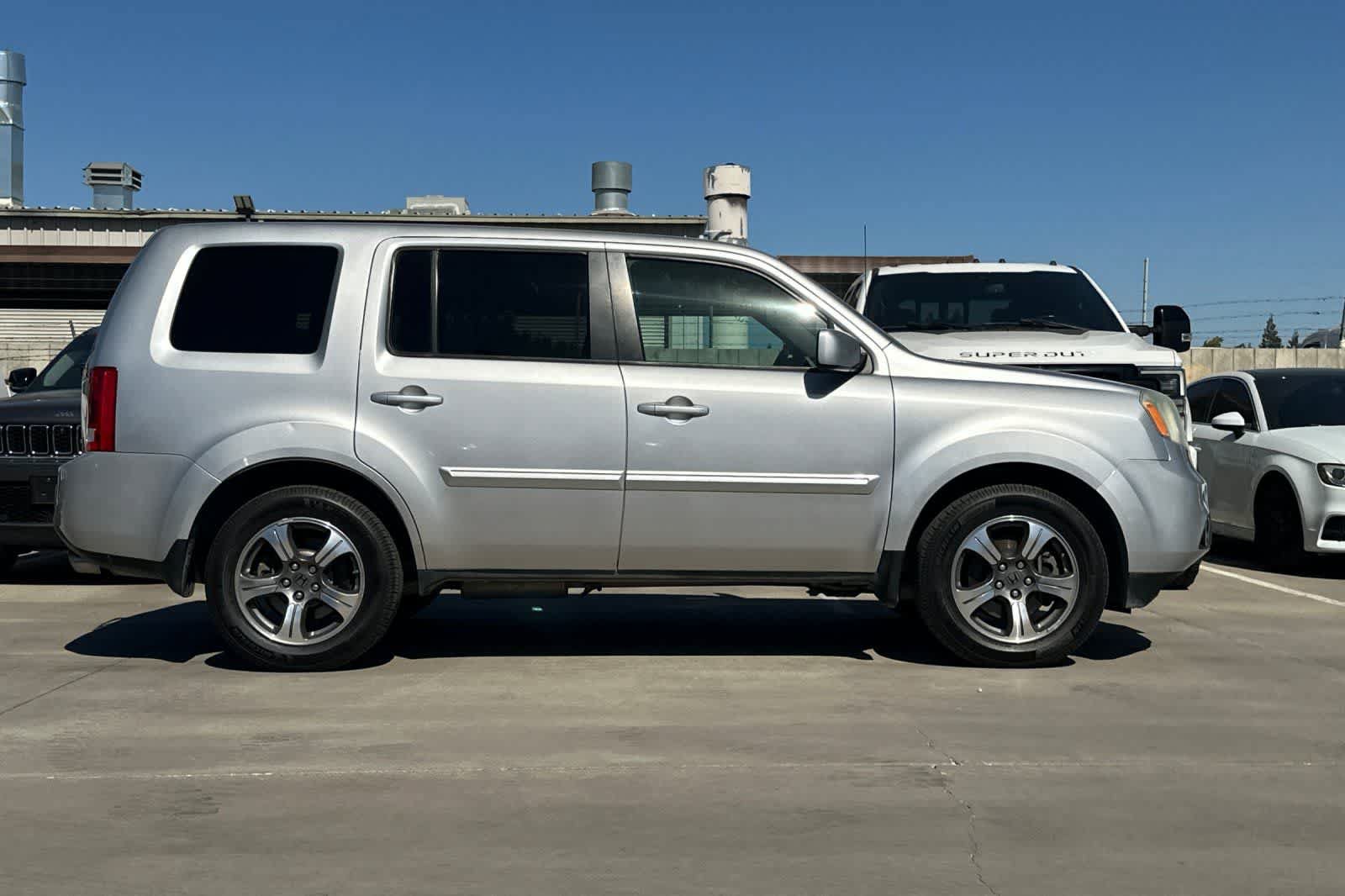 Used 2015 Honda Pilot SE image 9