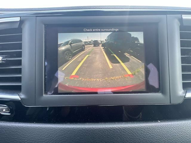 Used 2021 Chrysler Voyager Lxi FWD image 19