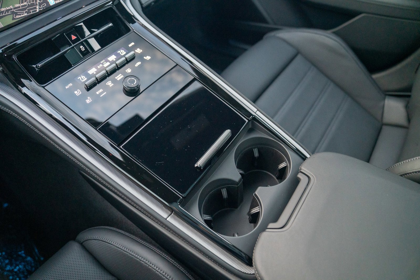 New 2026 Porsche Panamera image 20