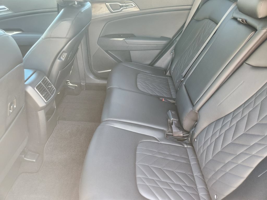 Certified 2025 Kia Sportage X-Line w/ Premium Package AWD/4WD image 29