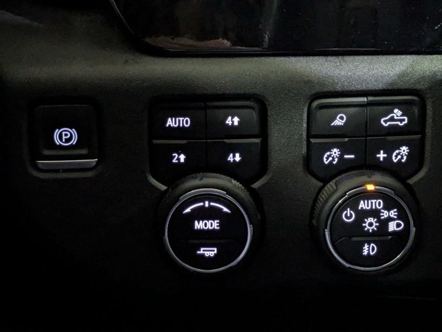 Used 2023 Chevrolet Silverado 1500 LTZ w/ LTZ Convenience Package II AWD/4WD image 24