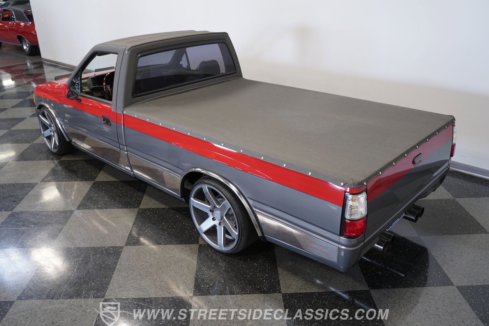 Used 1989 Isuzu Pickup S image 32