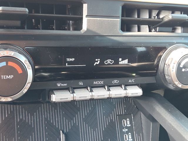 Used 2024 Toyota Tacoma SR5 image 21