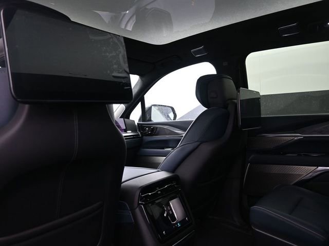 New 2025 Cadillac Escalade IQ Sport 2 image 17