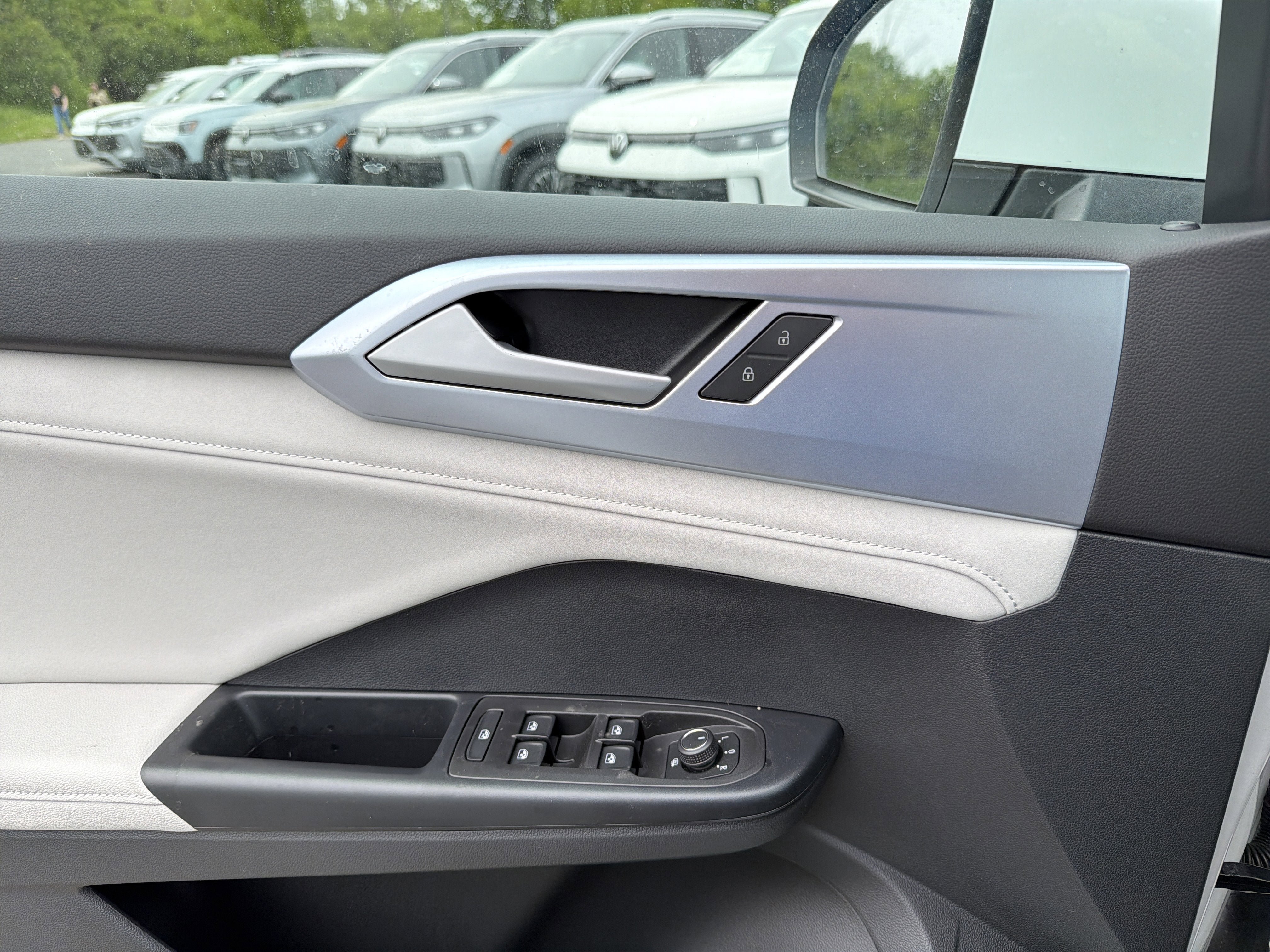 New 2026 Volkswagen Taos SE AWD/4WD image 15